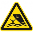 Gefahrenzeichen: Warnung vor Schiffsverkehr nach ISO 20712-1 (WSW 016)